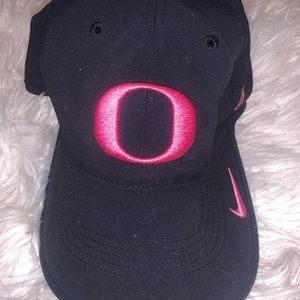University of Oregon hat